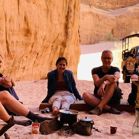 Wadi Rum Local Guide Exteriör bild