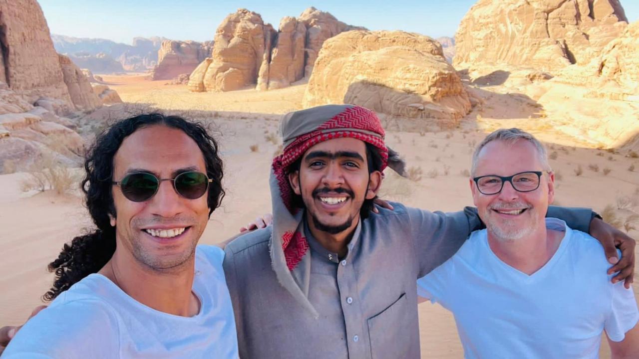 Wadi Rum Local Guide Exteriör bild