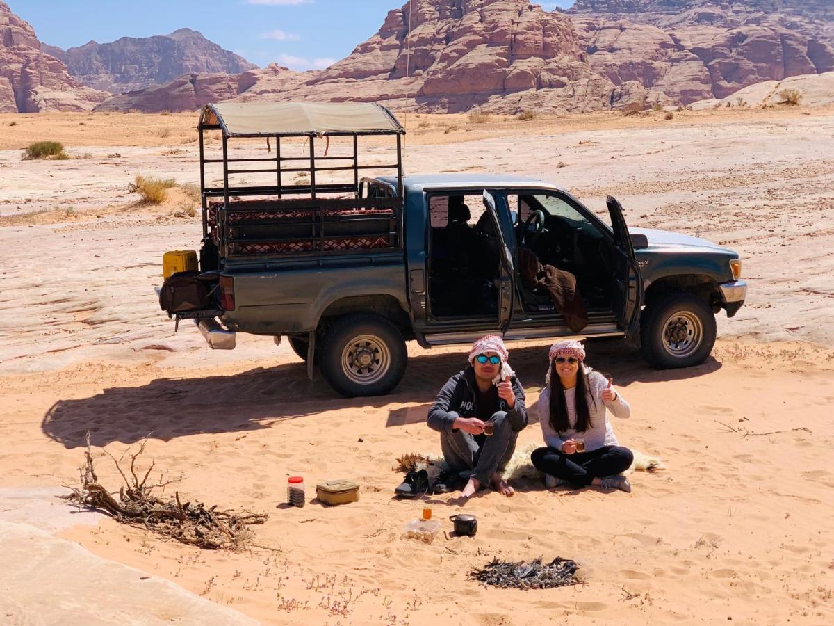 Wadi Rum Local Guide Exteriör bild