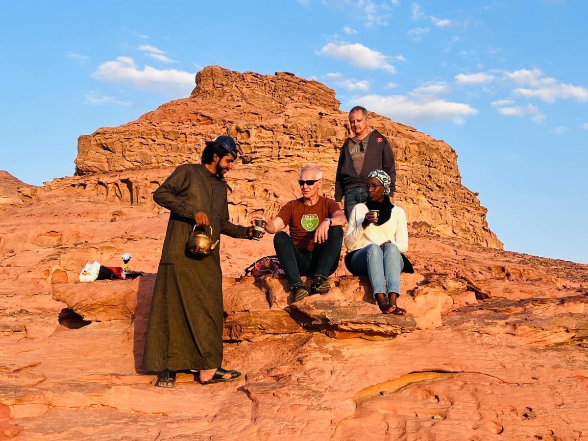 Wadi Rum Local Guide Exteriör bild