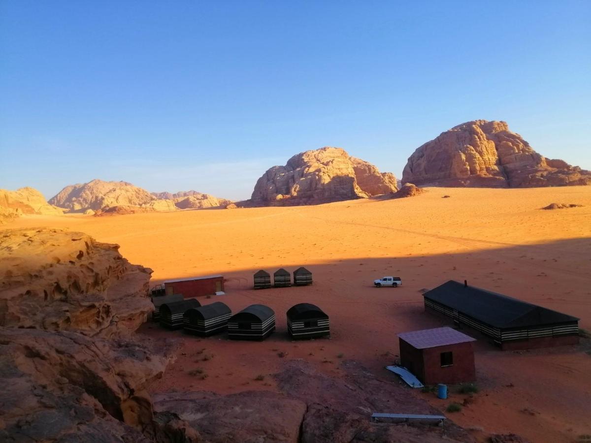 Wadi Rum Local Guide Exteriör bild
