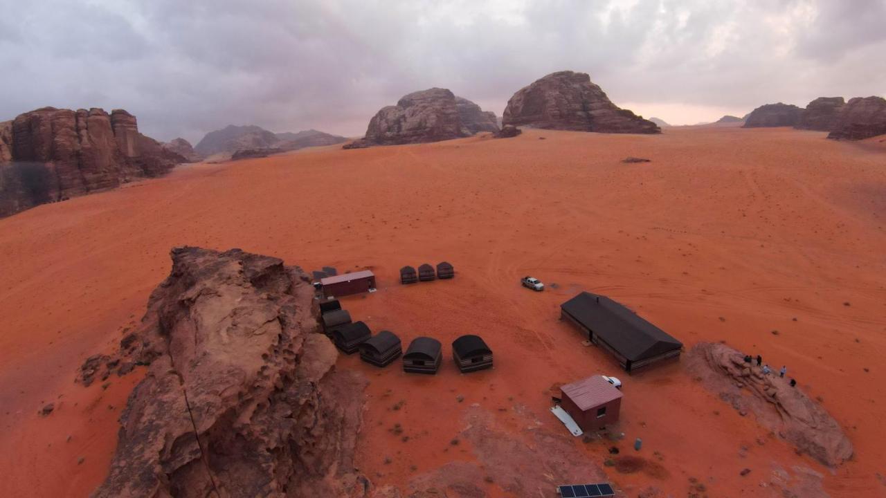 Wadi Rum Local Guide Exteriör bild
